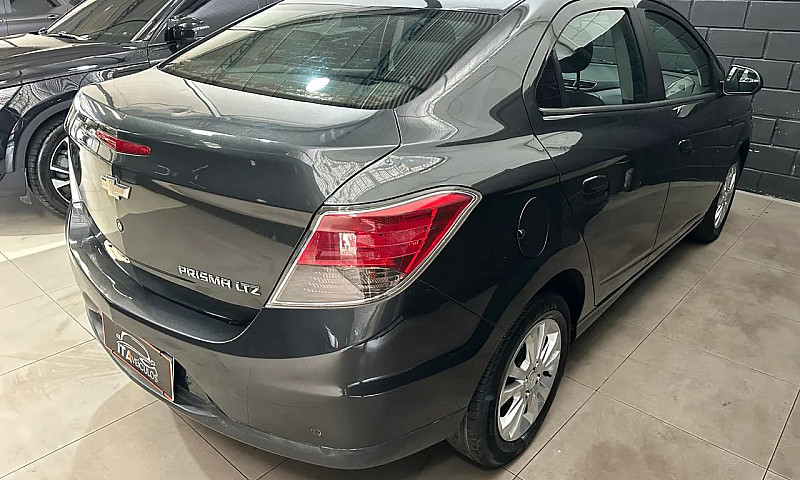 Chevrolet Prisma Sed...