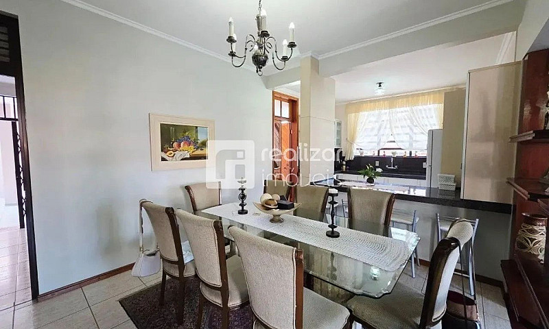 Casa 5 Quartos No Ba...
