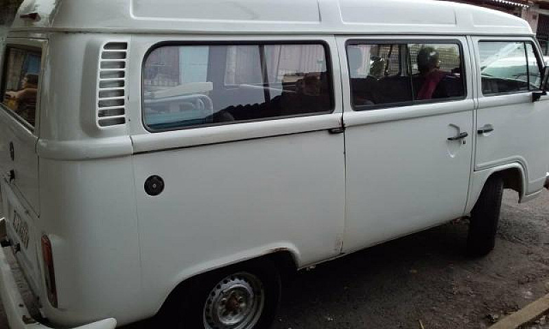 Vendo Kombi...