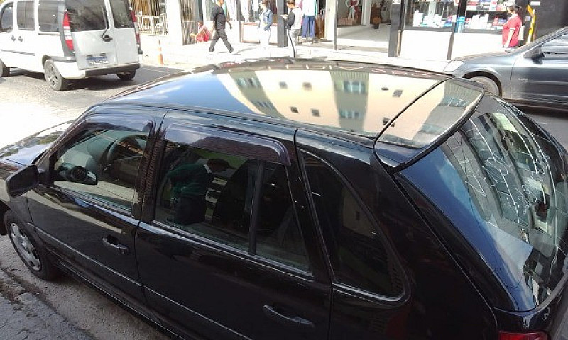 Gol G4 2010...