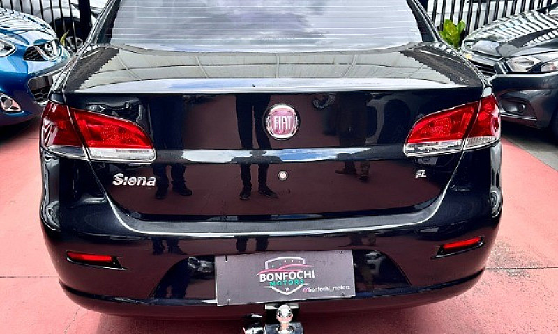 Siena Muito Novo 201...
