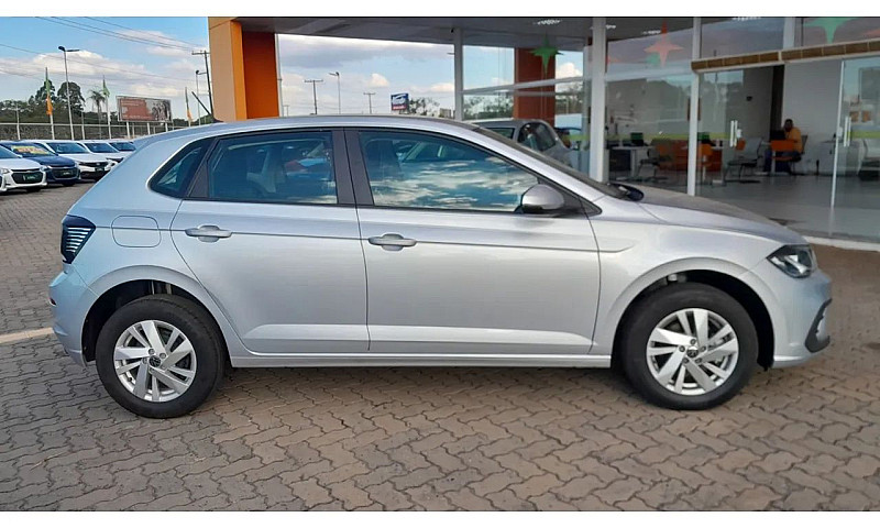 Volkswagen Polo 2024...