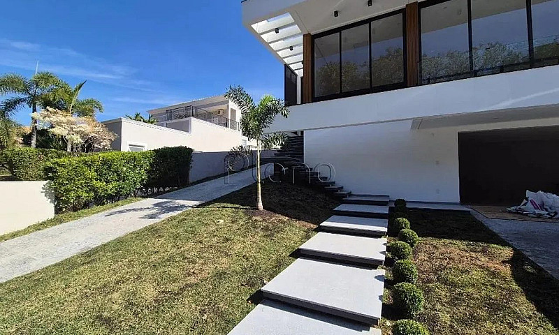 Sobrado À Venda Com ...