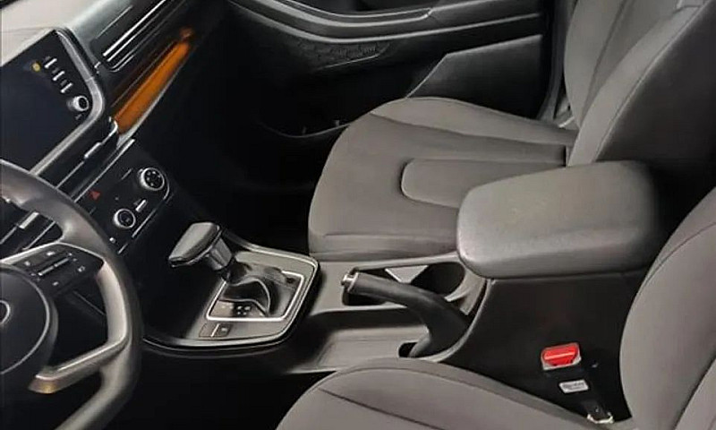 Hyundai Creta 2025...
