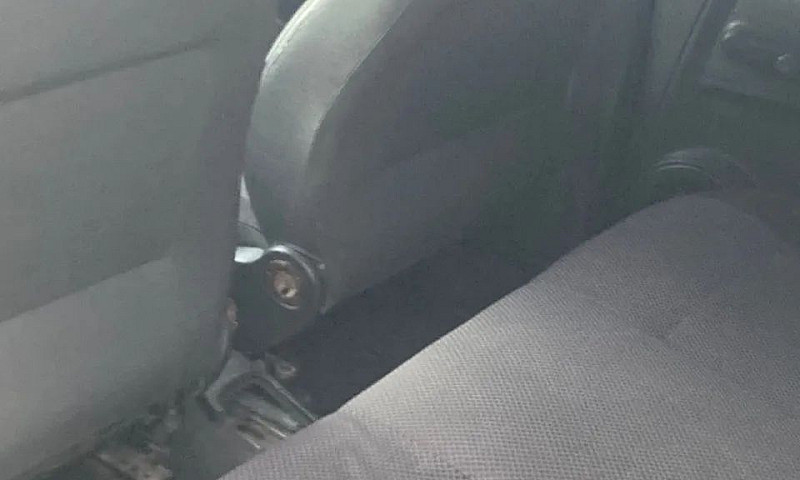 Volkswagen Fox Plus ...