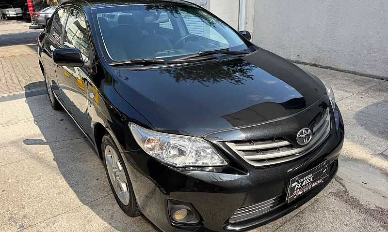 Toyota Corolla Gli 1...
