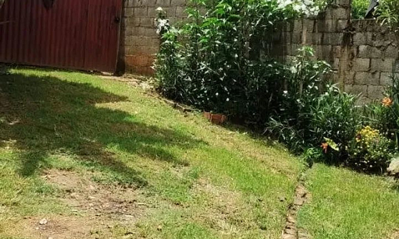 Oportunidade- Casa À...