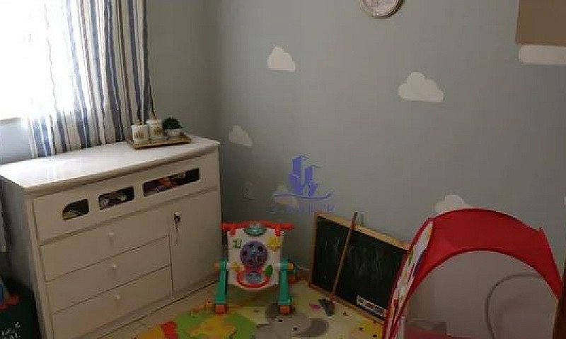Casa Com 3 Dormitóri...