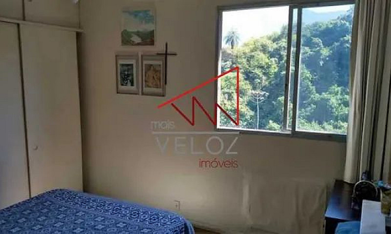 Apartamento-À Venda-...
