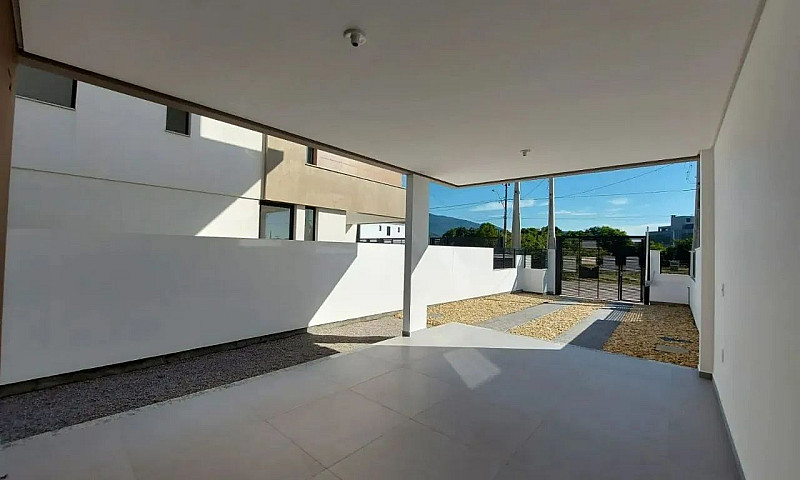 Casa Com 3 Quartos N...