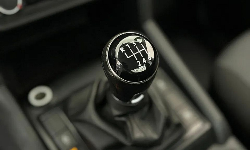 Volkswagen Amarok Cs...