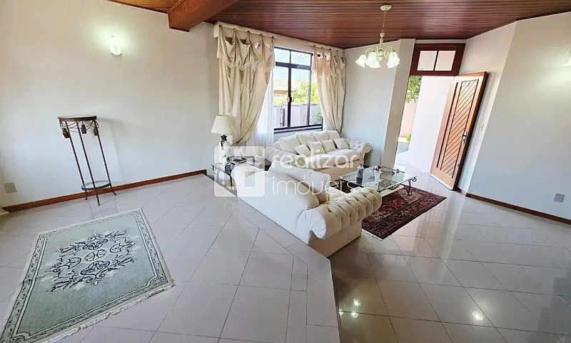 Casa 5 Quartos No Ba...
