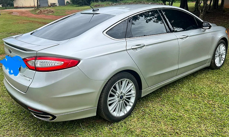 Ford Fusion Titanium...