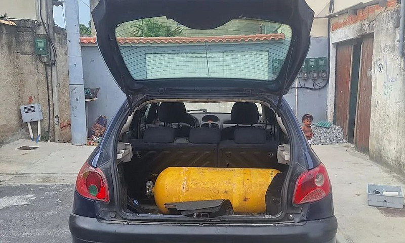 Peugeot 206 Soleil 1...