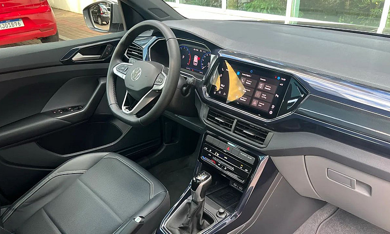 Volkswagen T-Cross C...