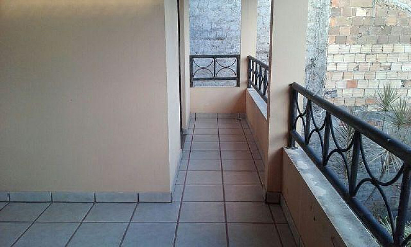 Baixou, Casa 4/4 Suí...