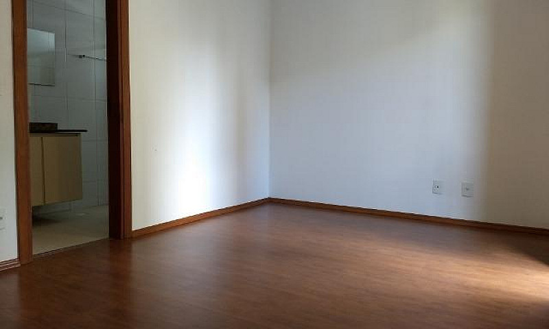 Apartamento Recém Re...