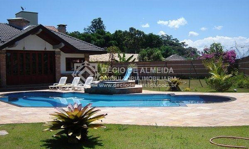 Sobrado 06 Dorms No ...
