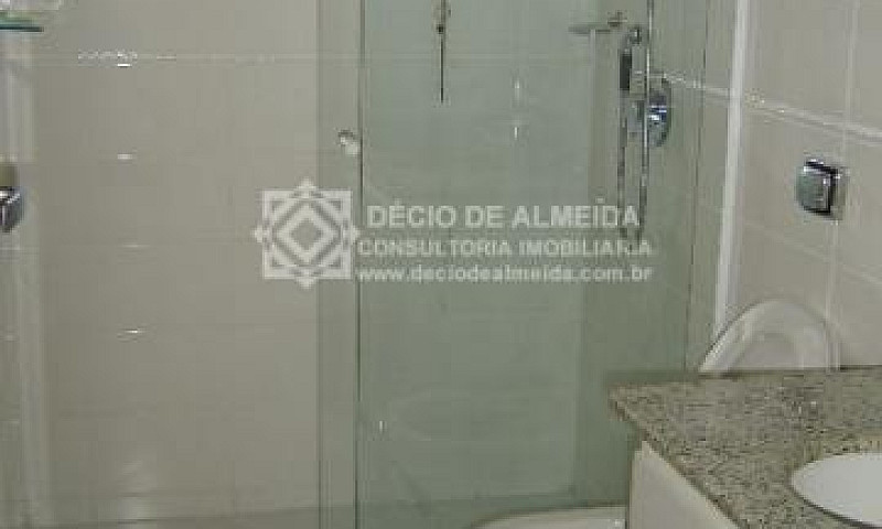 Sobrado Condomínio E...