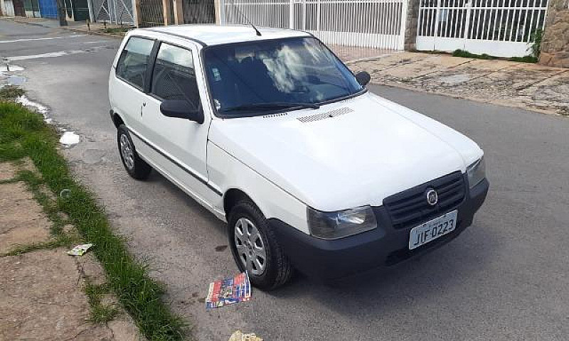 Fiat Uno Mille 2010...