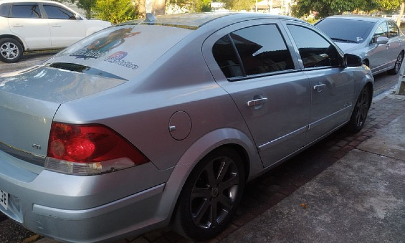 Vendo Vectra Eleganc...