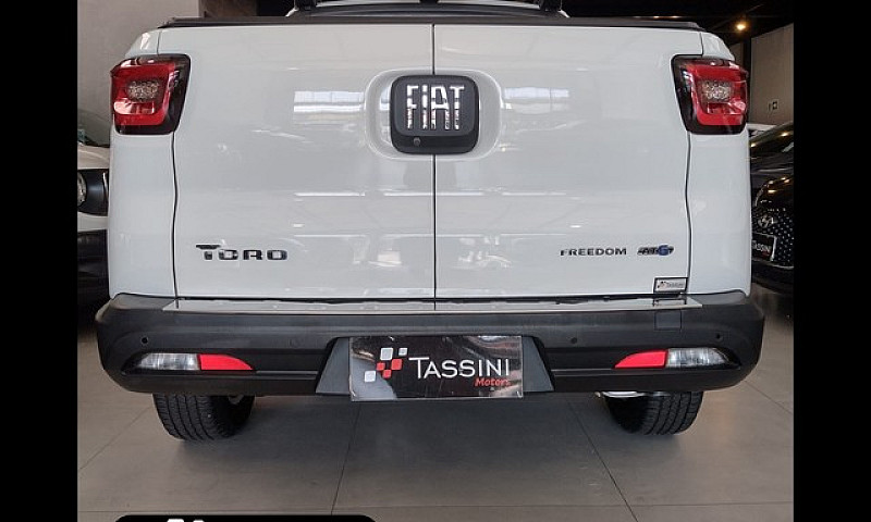 Fiat Toro Freedom Ro...
