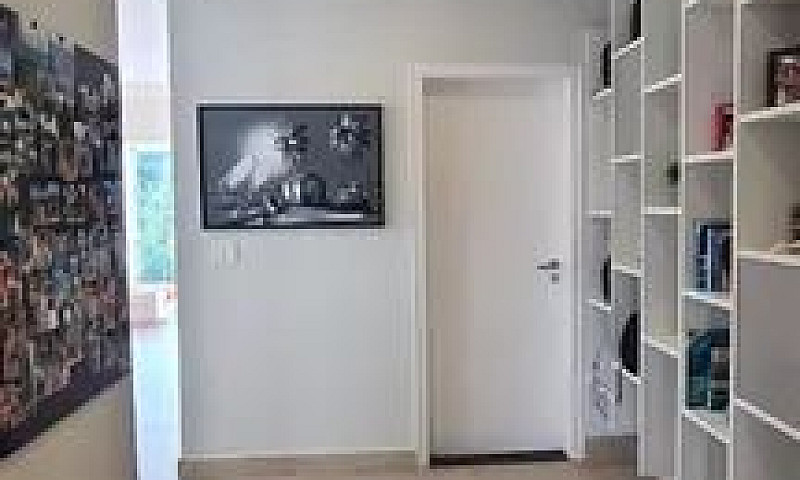Casa Com 3 Dormitóri...