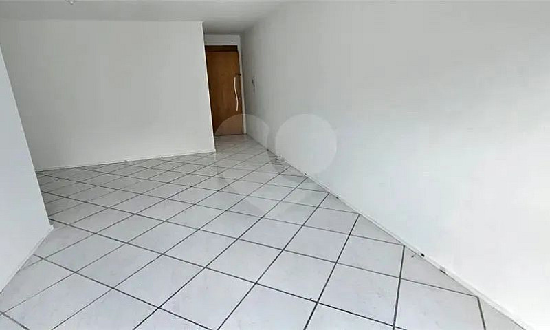 Apartamento Com 3 Qu...
