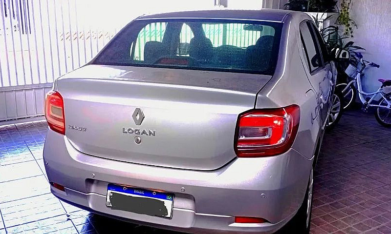 Renault Logan Expres...