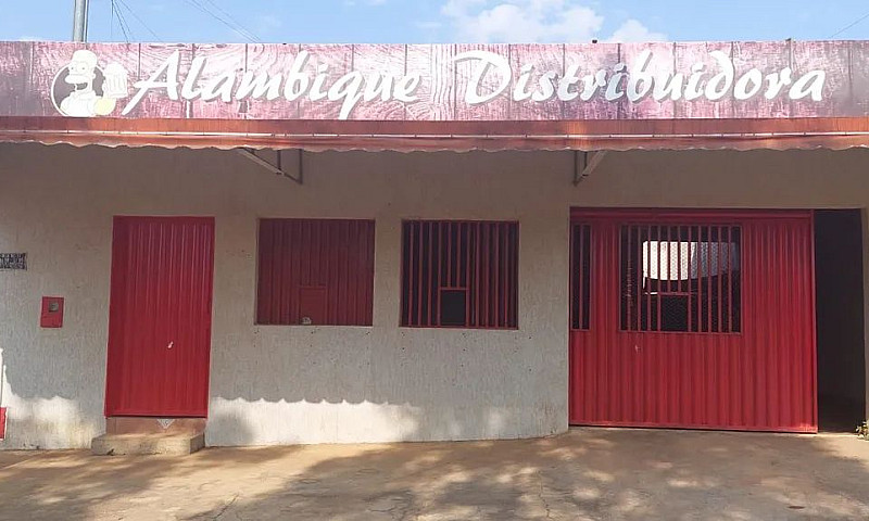 Vendo Casa Com Pisci...