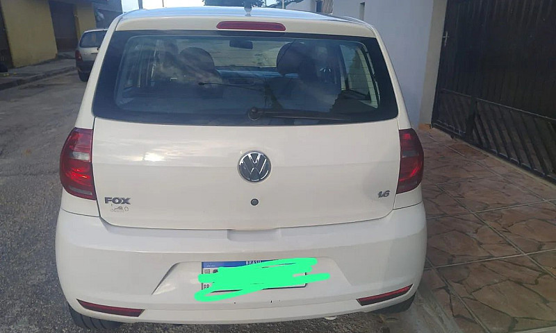 Volkswagen Fox 1.6 M...