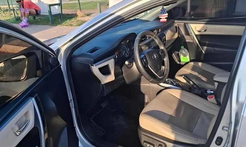 Toyota Corolla Xei 2...