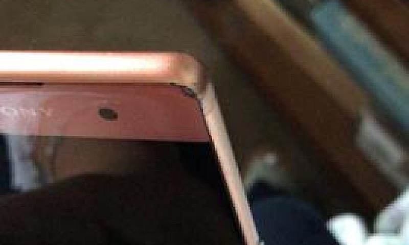 Sony Xperia Xa...
