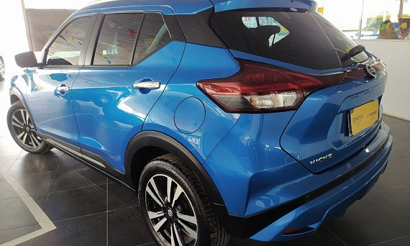 Kicks Sv Cvt 2022...