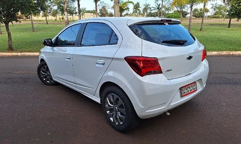 Chevrolet/Onix Joy B...