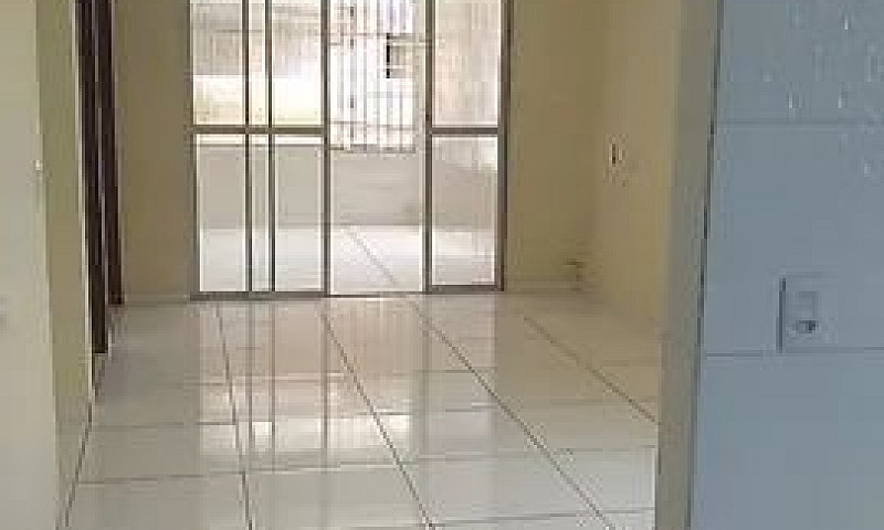 Aluga-Se Uma Casa Fa...