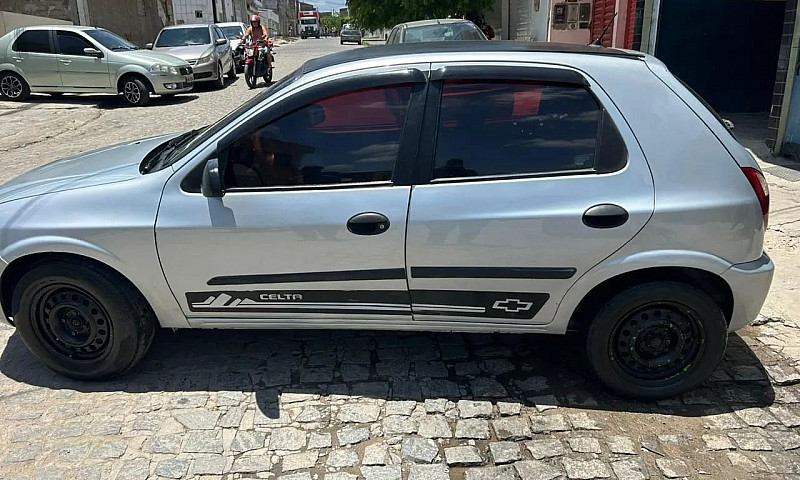 Chevrolet Celta Spir...