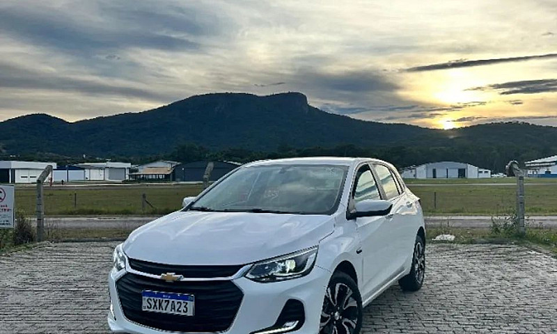 Chevrolet Onix Hatch...