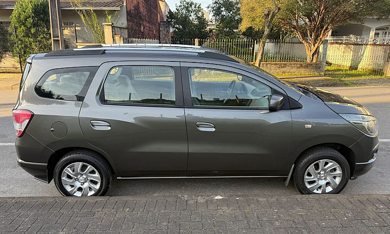 Chevrolet Spin Ltz 1...