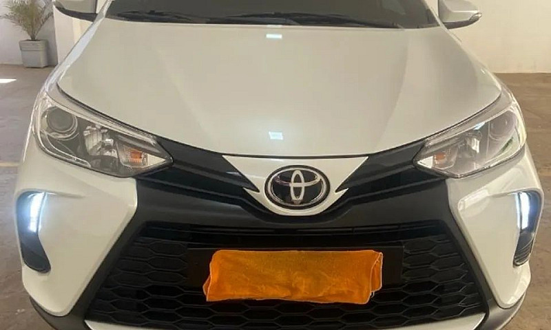 Toyota Yaris Xs 1.5 ...