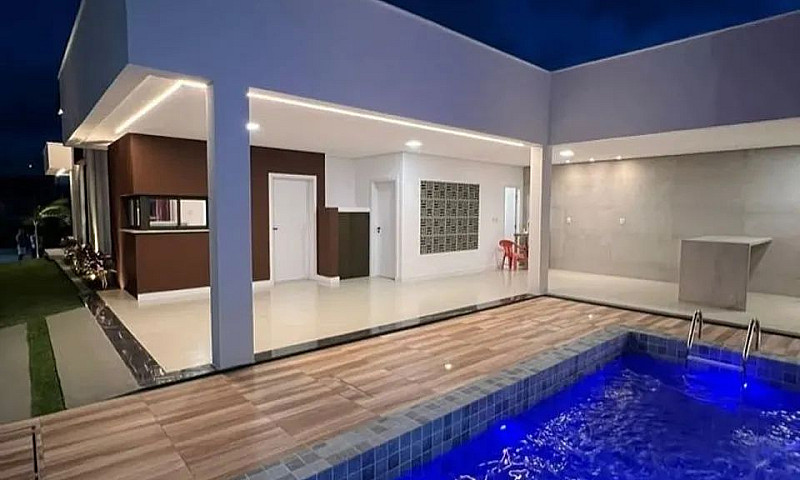 Vendo Belíssima Casa...