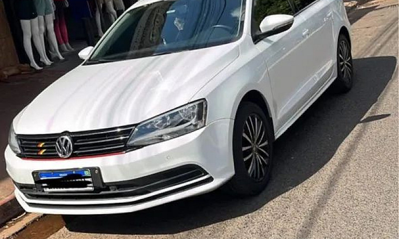 Volkswagen Jetta Com...