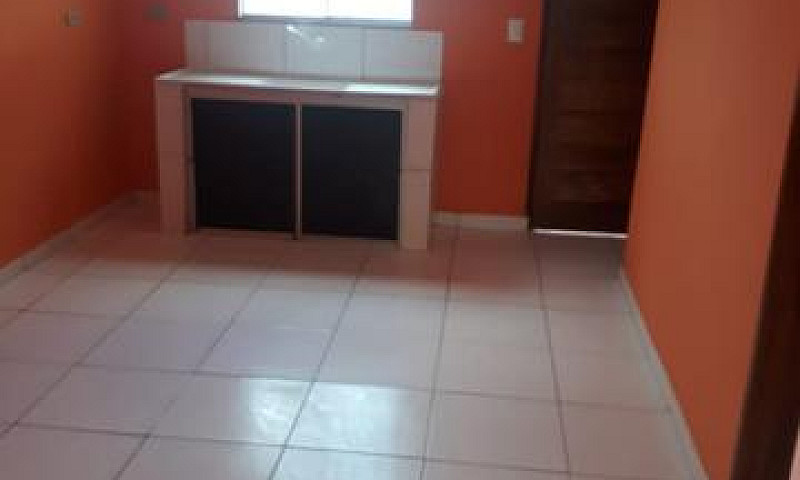 Vende-Se 2 Casas...