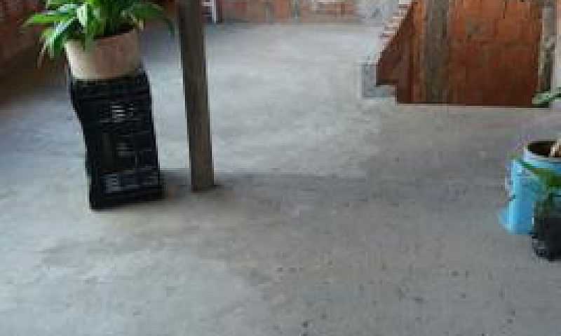 Vendo Casa Em Cidade...