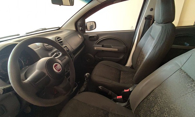Fiat Uno Vivace 1.0...