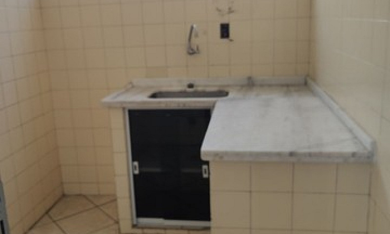 Vendo 2+1 Quartos Na...