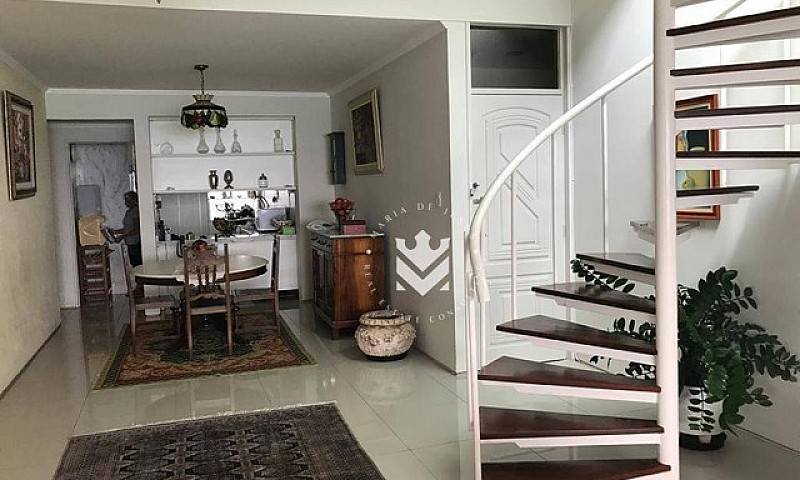 Cobertura Com 5 Suít...