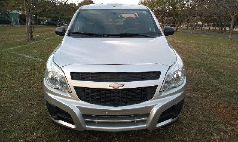 Chevrolet Montana Ls...