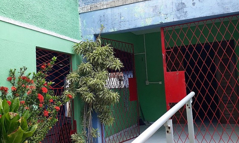 Casa Para Alugar...