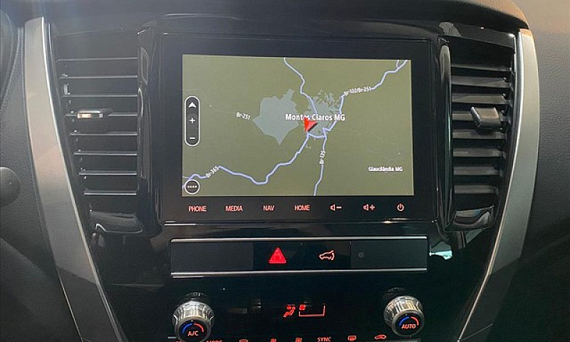 Mitsubishi Pajero Sp...